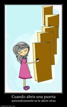Cuando abris una puerta automaticamente se te abren otras