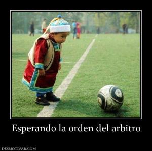Esperando la orden del arbitro