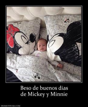 Beso de buenos dias de Mickey y Minnie