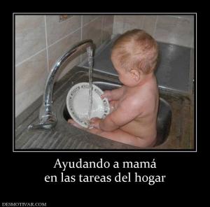 Ayudando a mamá en las tareas del hogar