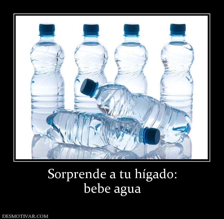 Sorprende a tu hígado: bebe agua
