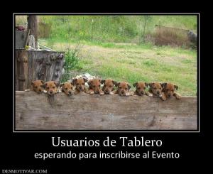 Usuarios de Tablero esperando para inscribirse al Evento