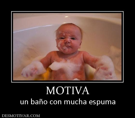 MOTIVA un baño con mucha espuma