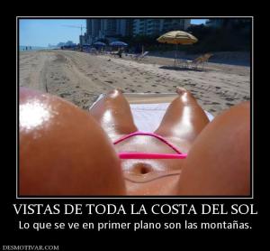 VISTAS DE TODA LA COSTA DEL SOL Lo que se ve en primer plano son las montañas.