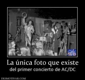La única foto que existe del primer concierto de AC/DC